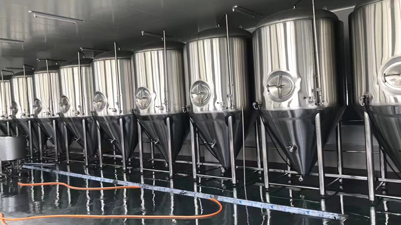 鹤峰精酿啤酒设备厂—精酿啤酒设备主要生产工艺